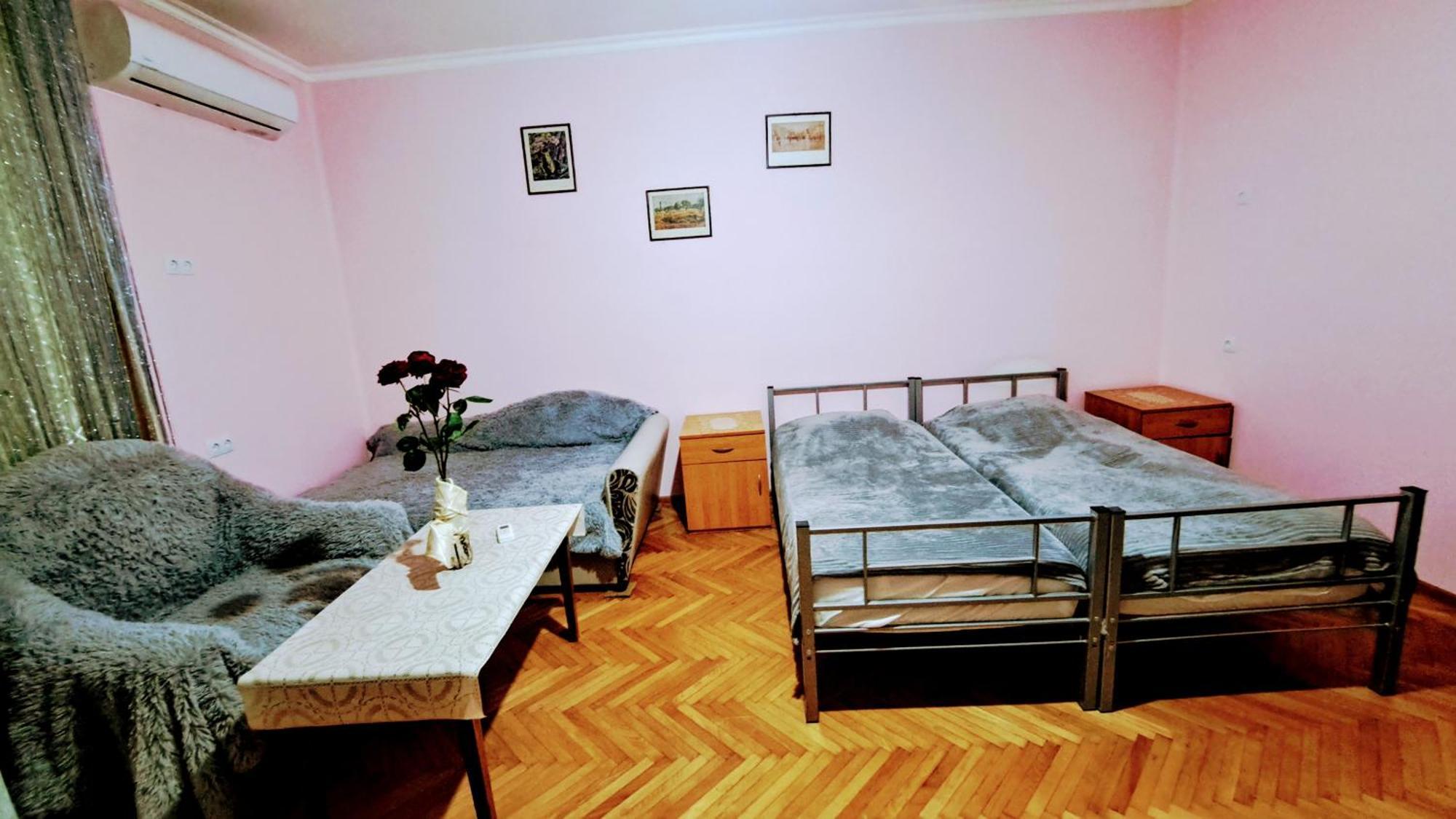 Apartment With A Nice Terrace In Old City Center Tbilisi Exterior foto